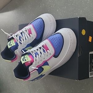 LIKE NEW! Nike AF1